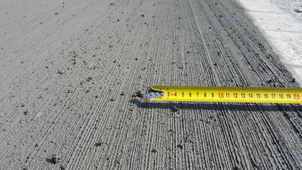 Térbetonozás – mikor jobb választás, mint a térkövezés?